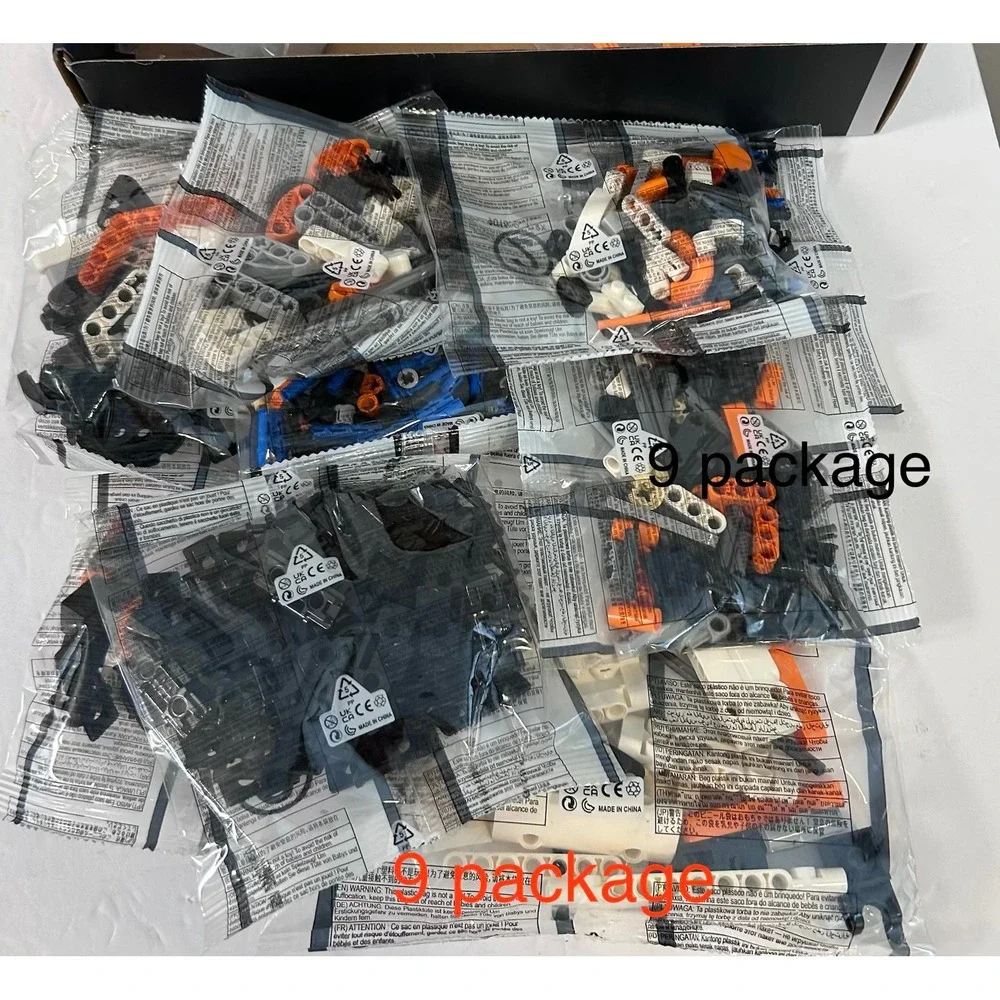 Pivonax 5-in-1 STEM Robot Building Toy Kit RC App Control 560 Pcs FC9016
